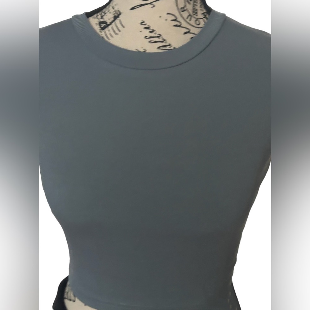 NWT Ribbed Crop Too Slate Blue - Picture 2 of 6